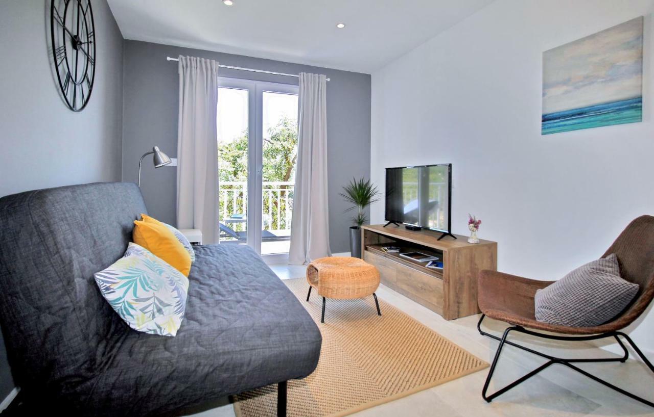 Apartment Levanat Molunat Esterno foto