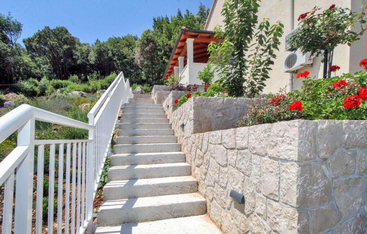 Apartment Levanat Molunat Esterno foto