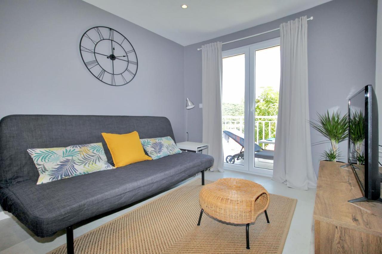 Apartment Levanat Molunat Esterno foto