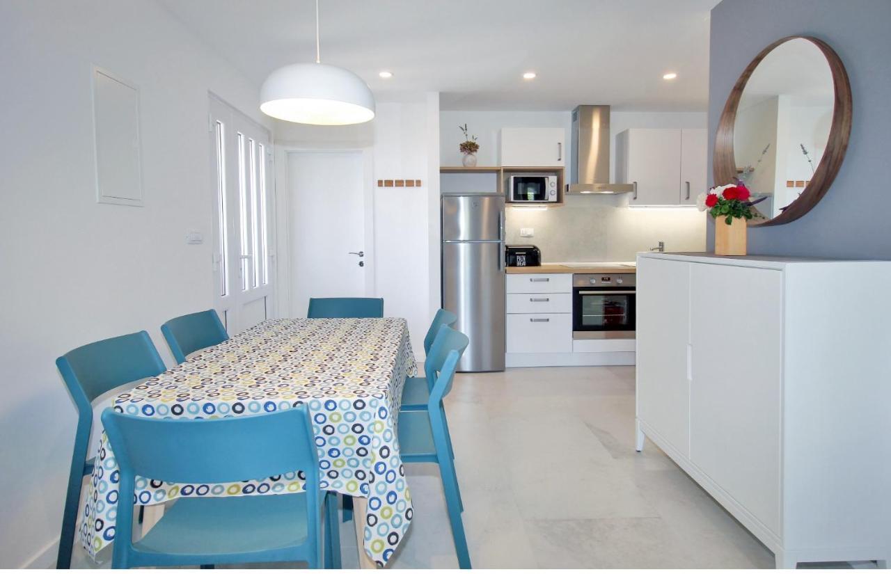 Apartment Levanat Molunat Esterno foto